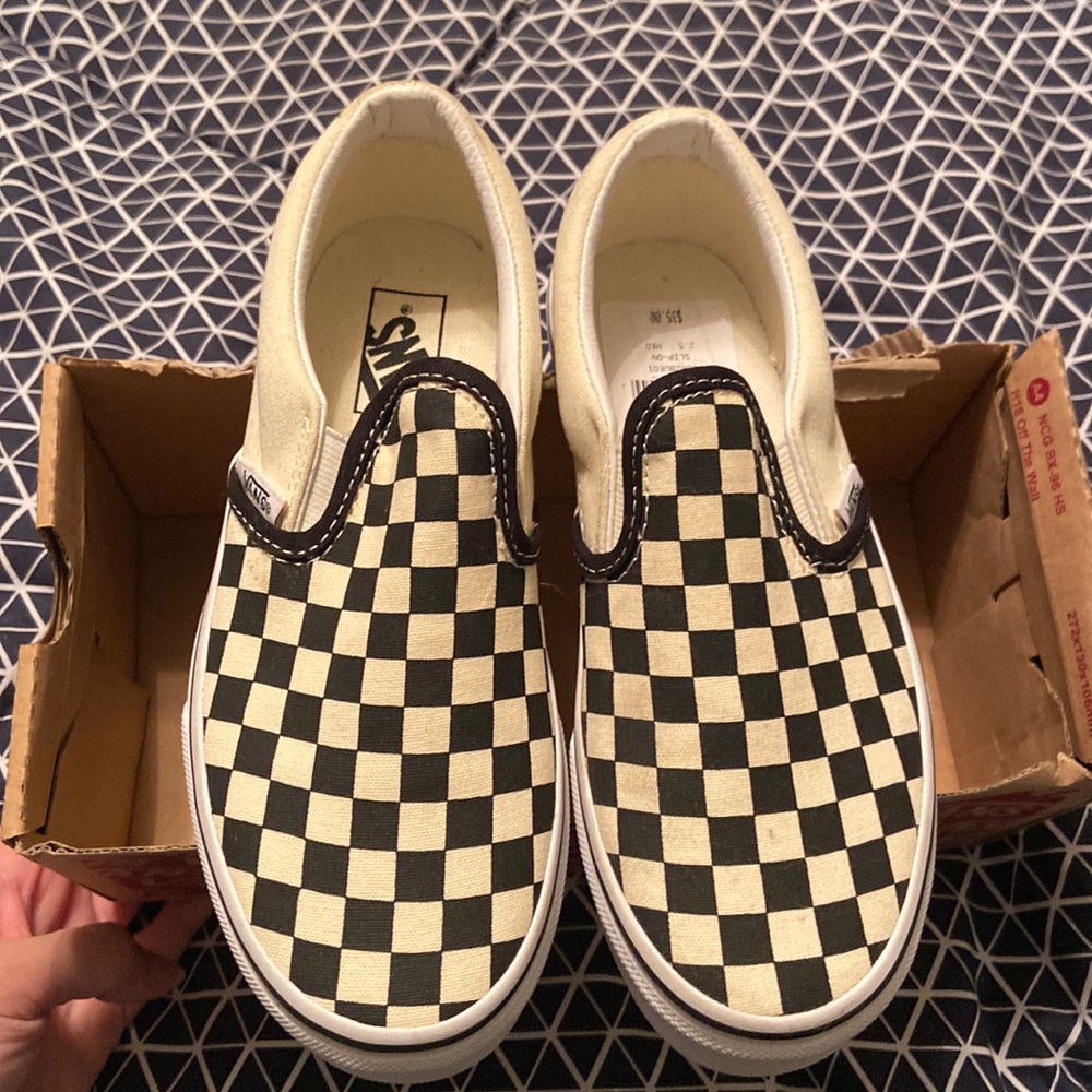 Vans kids classic slip ons